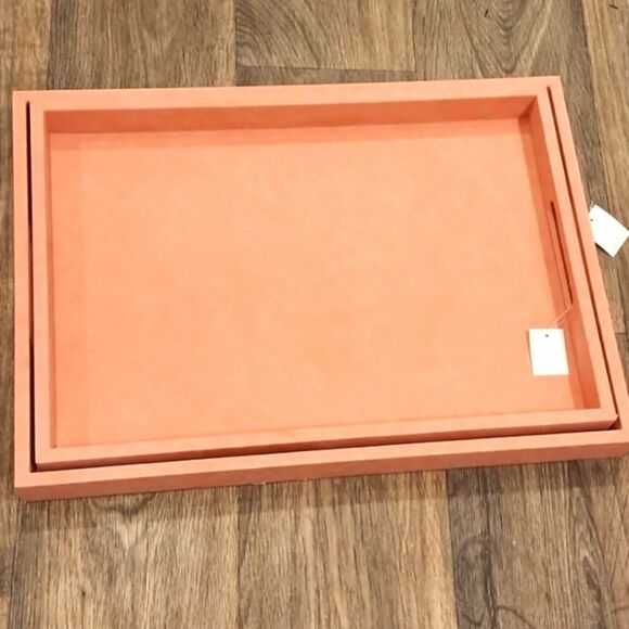 Home District Contemporary Pink Faux Leather Vanity Tray Set w/Handle - Picture 8 of 8